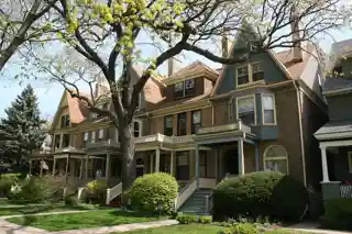 Building at 1209–1217 Maple Avenue