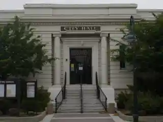 Hollister Carnegie Library