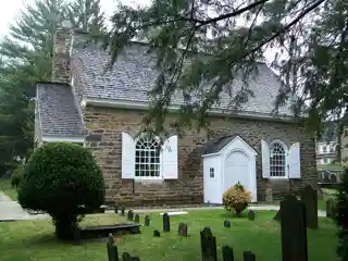 St. David's Church and Graveyard