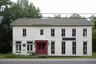W. F. DeWitt Hotel