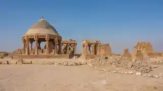 Chaukhandi Tombs