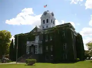 Crook County Courthouse