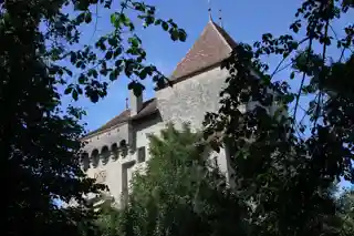 Surpierre Castle