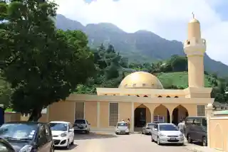 Sheikh Mohamed bin Khalifa Mosque