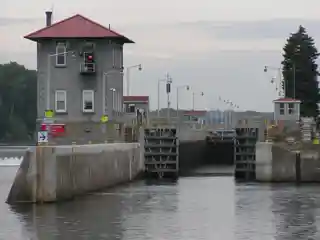 Federal Dam