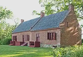Luykas Van Alen House