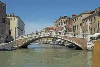 Ponte delle Guglie