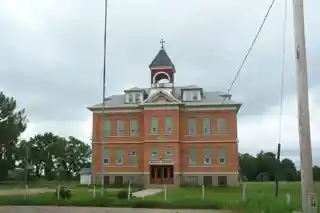 Pisek School