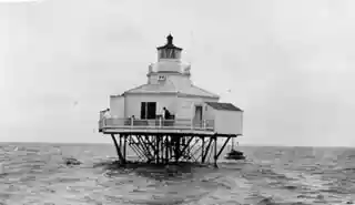 Halfmoon Reef Lighthouse
