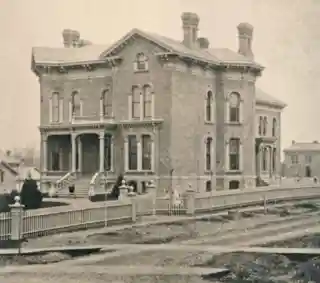 E. O. Grosvenor House