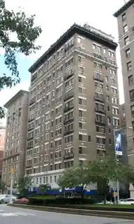 535 Park Avenue