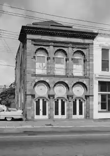 Farmers' and Exchange Bank