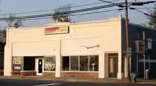 Genius Brothers Building
