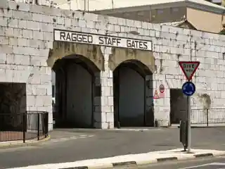 Ragged Staff Gates