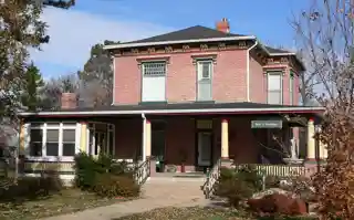 Dempster--Sloan House