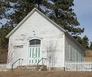 Rockland Community Church and Cemetery