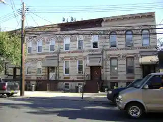 Cooper Avenue Row Historic District
