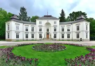 Myślewicki PalacePałac Myślewicki