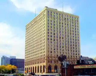 Detroit-Leland Hotel