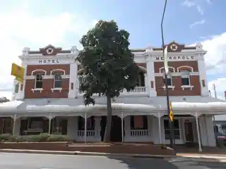 Hotel Metropole