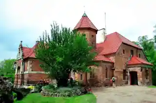 Dąbrowski Manor in Michałowice