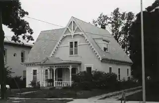 Dr. Leonard Hall House