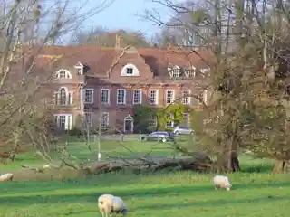 West Horsley Place