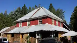 Inskip Hotel