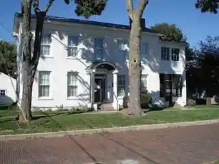 Dement-Zinser House