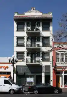 Lincoln Hotel