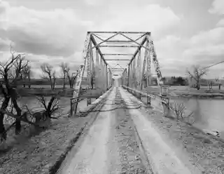 EBF Bridge over Powder River