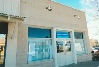 Building at 826 North Main Street