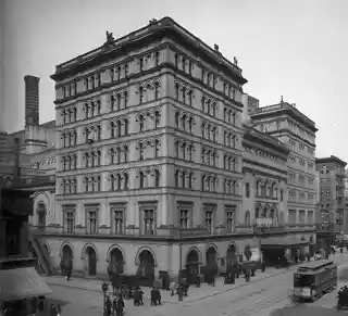 Metropolitan Opera House