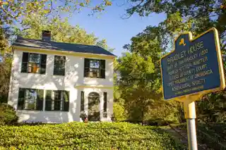Dan Bradley House
