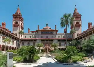 Ponce de León Hotel