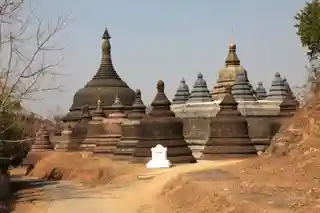 Andaw-Thein Temple  အံတော်သိမ်ဘုရား