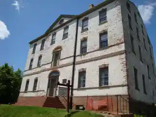 The Proprietary House
