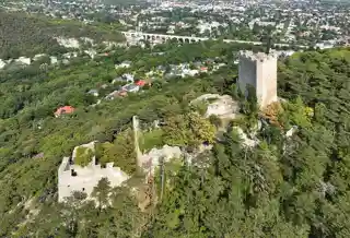 Rauheneck Castle