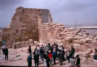 Ancient synagogue (Eshtemoa)