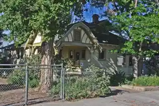 Gras House