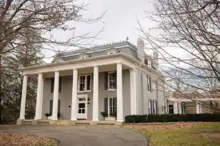 Loretto Historic Mansion