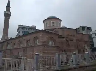 Fenâri Îsâ Mosque