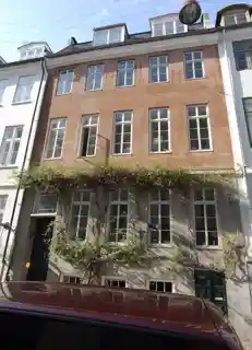 Brolæggerstræde 4