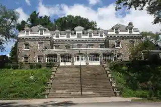 Zeta Psi Fraternity House