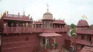 Shri Digamber Jain Atishya Kshetra Mandir, Sanghiji