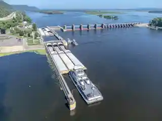 Lock and Dam No. 7