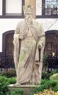 Statue of Alfred the Great