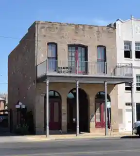 Freeze Building