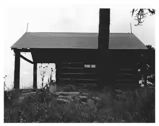 Monte Vista Lookout Cabin