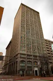 Farmers and Mechanics Bank Building